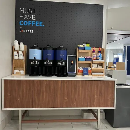Holiday Inn Express & Suites Mountain View Silicon Valley By Ihg